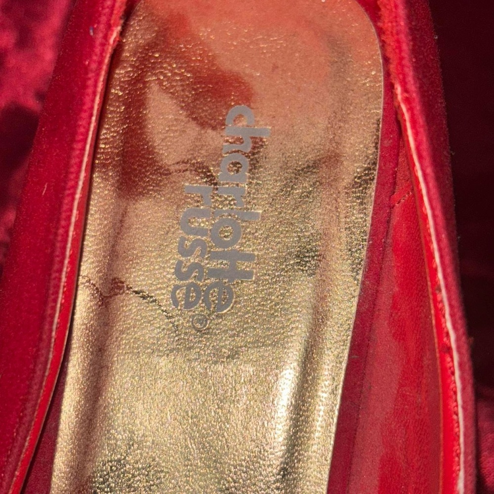 Charlotte Russe Vibrant Red Heels - Picture 4 of 4
